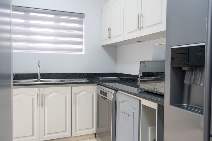4 Bedroom Property for Sale in Walmer Eastern Cape